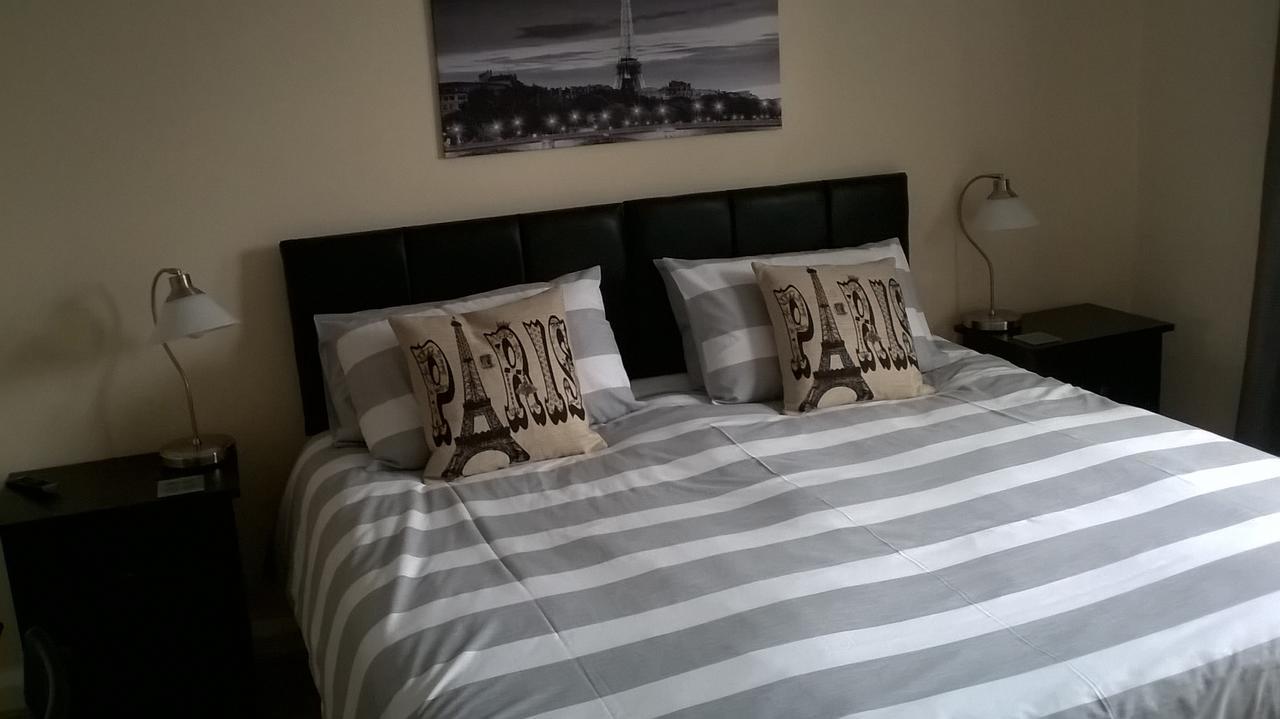 Upton Arms Hotel Pontefract Extérieur photo