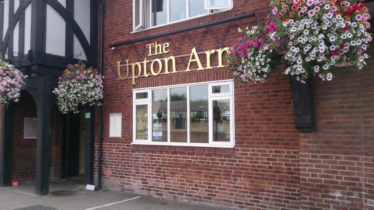 Upton Arms Hotel Pontefract Extérieur photo